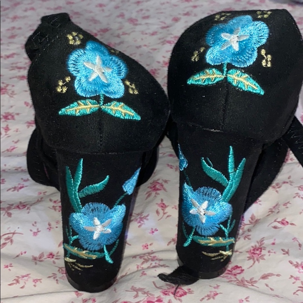 Black Floral Tie Up Heels